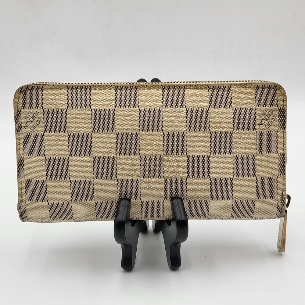 Louis Vuitton Damier Azur Zippy Long Wallet. Authentic....
